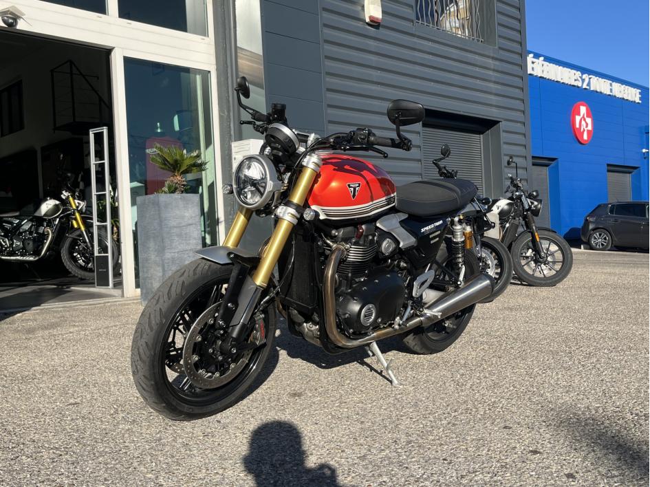 TRIUMPH SPEED TWIN 1200 RS