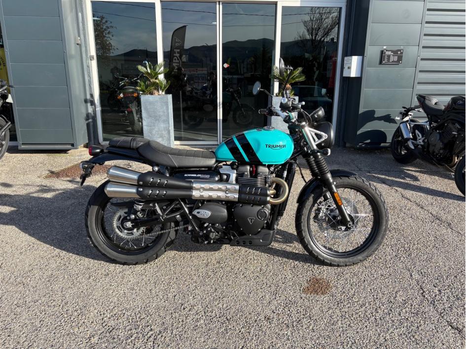 TRIUMPH SCRAMBLER 900