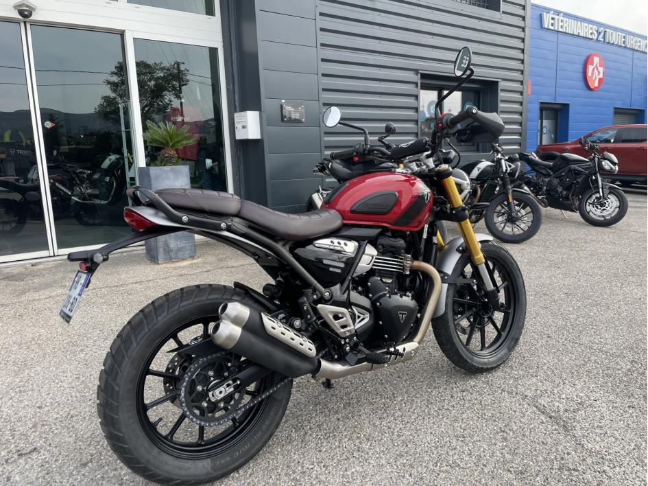 TRIUMPH Scrambler 400 X