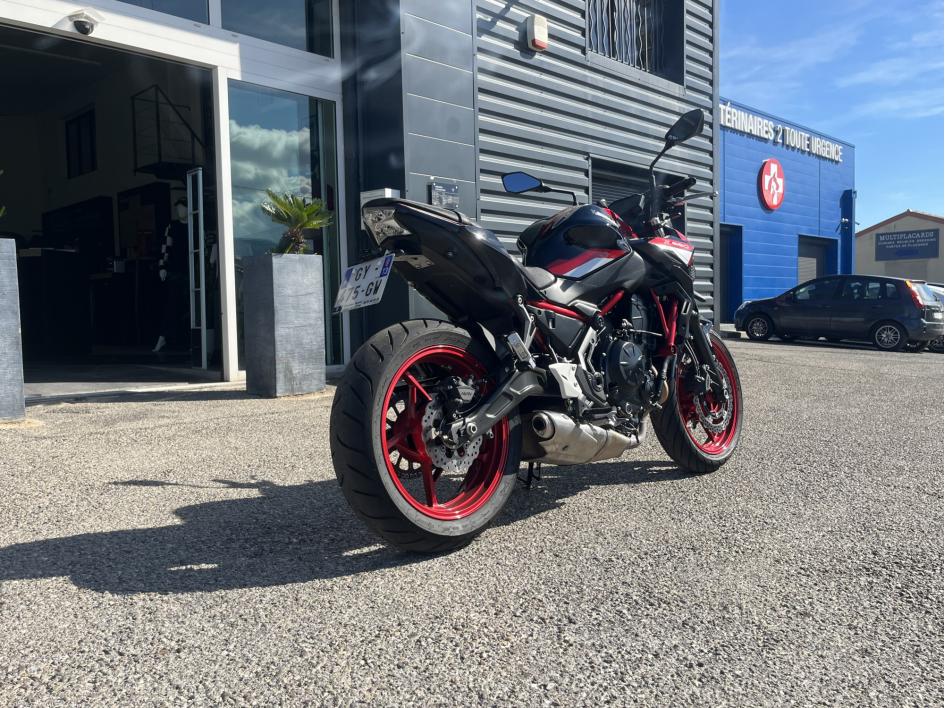 KAWASAKI Z650 - Z650