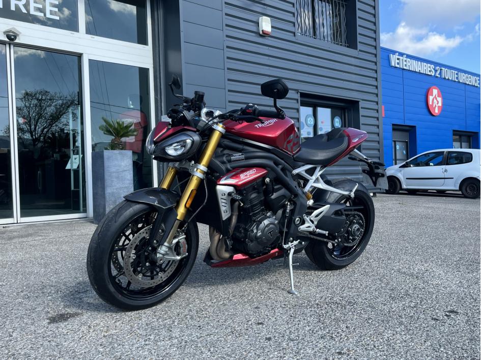 TRIUMPH SPEED TRIPLE 1200 RS