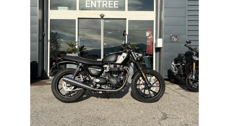 TRIUMPH SPEED TWIN 900