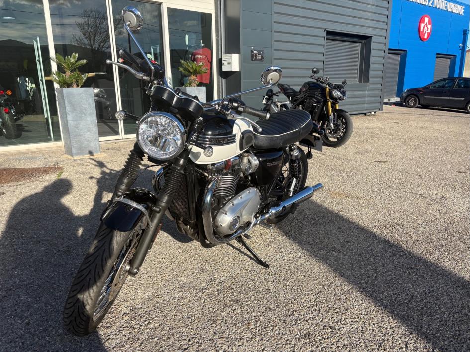 TRIUMPH BONNEVILLE T120