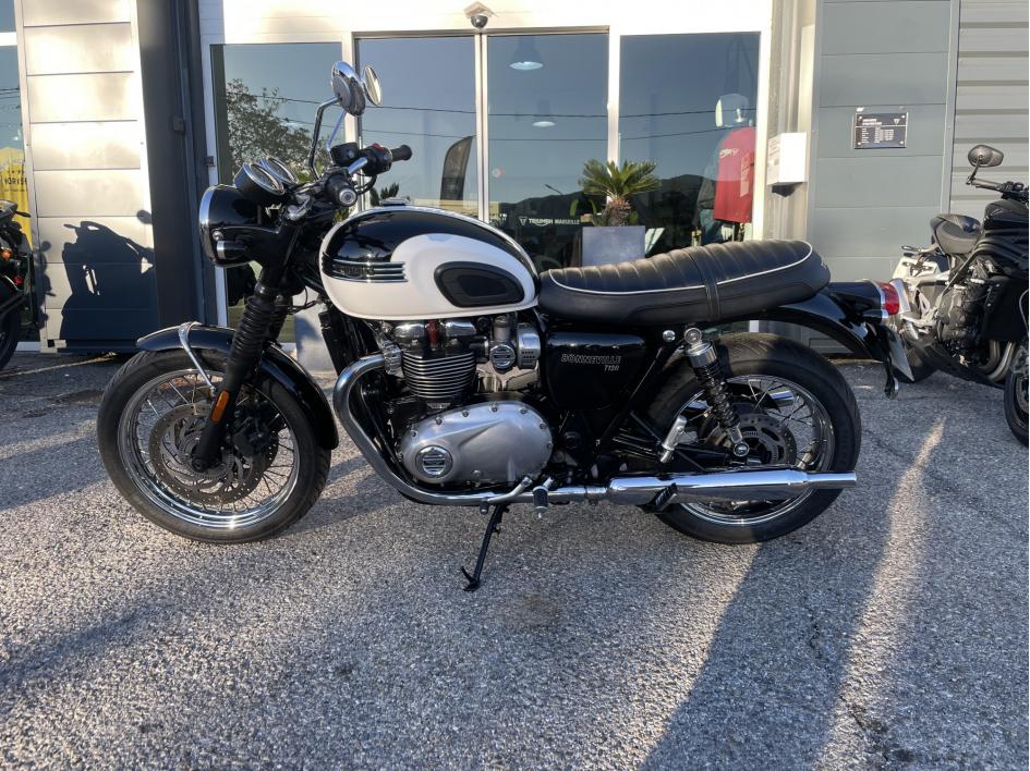 TRIUMPH BONNEVILLE T120