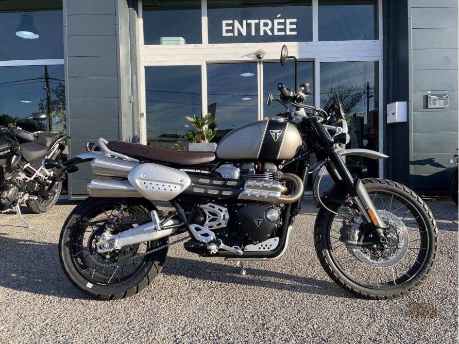 TRIUMPH SCRAMBLER 1200 XC