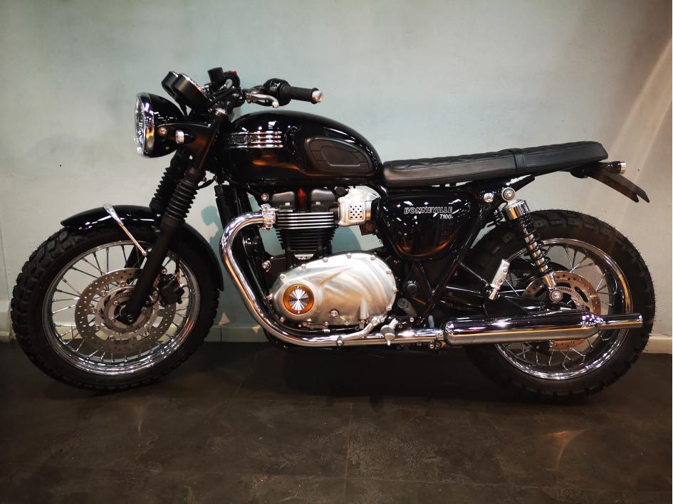 Une BONNEVILLE T100 qui change de l'ordianaire!